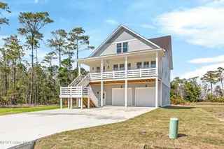 320 Landon Lane, Sneads Ferry, NC 28460 – photo 2: 02
