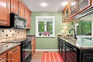 2427 Creekridge Drive, Rocky Mount, NC 27804 – photo 14: 18-web-or-mls-DSC06600
