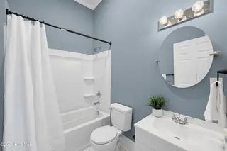 412 W Walnut Street, Tarboro, NC 27886 – photo 23: Primary Bathroom