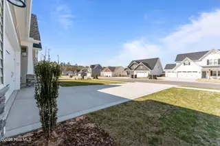 524 Grassy Gap Trail 67, Aberdeen, NC 28315 – photo 8: 42-web-or-mls-DSC02905