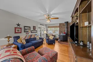 3020 Red Fox Road, Trent Woods, NC 28562 – photo 11: 19-web-or-mls-0C0A9004