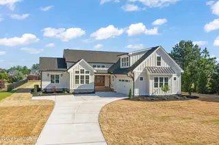 85 Constitution Avenue, Smithfield, NC 27577 – photo 2: 45-web-or-mls-untitled-6