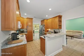 215 Star Hill Drive, Cape Carteret, NC 28584 – photo 17: 16-web-or-mls-215-StarHillDr-5-4-26-016