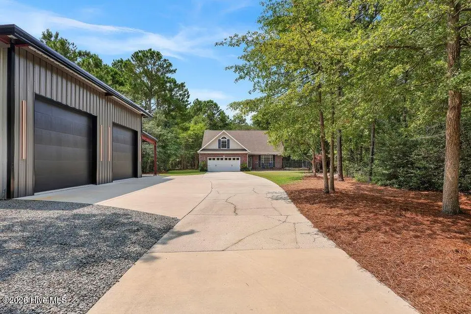 200 Shore Point Drive, Wilmington, NC 28411 — 4-bedroom home in Bayshore Crossing, Wilmington, NC, photo 1 of 71