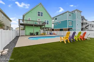 1414 E Beach Drive, Oak Island, NC 28465 – photo 9: 9-web-or-mls-CAMMediaLLC.com (48 of 55)