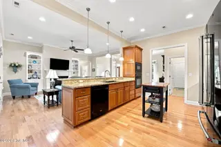 4542 Moss Bend, New Bern, NC 28562 – photo 13: 30-web-or-mls-DSC_5912