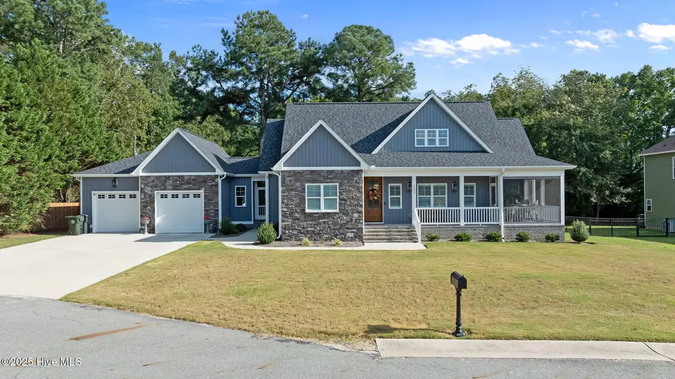 202 Michelle Dawn Drive, Goldsboro, NC 27534 – photo 1 of 44: DJI_0193