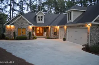 105 Lakewood Drive, Pinehurst, NC 28374 – photo 1: Front Courtyard