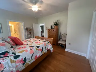 300 Lighthouse Lane 3 B1, Cedar Point, NC 28584 – photo 17: 17 Master bedroom