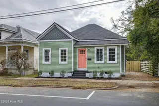 710 Grace Street, Wilmington, NC 28401 – photo 2: 710GraceStreet-1