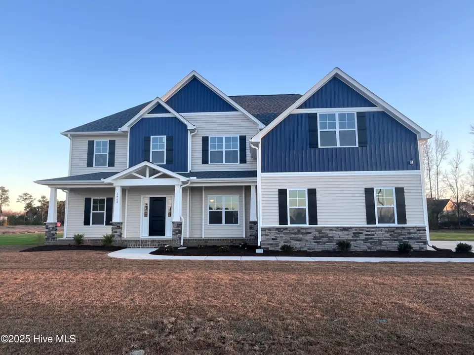 3464 Rockbend Road, Winterville, NC 28590 – photo 1 of 2: IMG_0127
