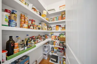 313 Birmingham Avenue Unit 1, Carolina Beach, NC 28428 — 3-bedroom townhome, Carolina Beach, NC, photo 18 of 66: 24-web-or-mls-GRAE_313 Birmingham Ave 1-