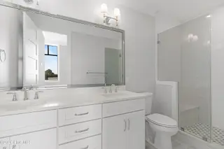 805 Mulberry Street Unit 208, Beaufort, NC 28516 – photo 20: Bathroom