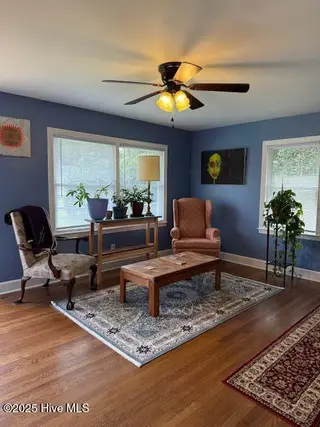 3242 N Contentnea Street, Farmville, NC 27828 – photo 4: IMG_1501