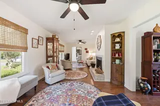 253 Shoreline Drive, New Bern, NC 28562 – photo 15: 22-web-or-mls-dsc_8475