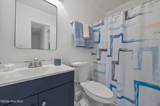 37 Barnes Street, Greenville, NC 27858 – photo 12: 45-web-or-mls-IMG_4502