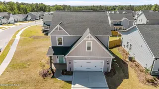 258 Rough Ridge Trail 72, Aberdeen, NC 28315 – photo 6: 5-web-or-mls-DJI_20260421152639_0590_D