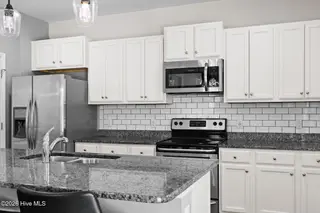 699 Avington Lane NE, Leland, NC 28451 – photo 14: 11-web-or-mls-CAMMediaLLC.com (55 of 59)