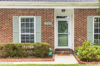 2704 Manor Court, Wilmington, NC 28405 – photo 3: 003_2704_manor_court_wilmington-3_185