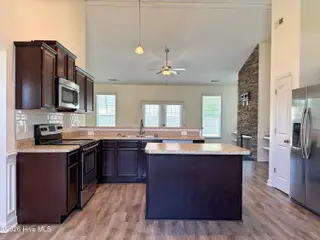 517 New Hanover Trail, Jacksonville, NC 28546 – photo 11: IMG_1657