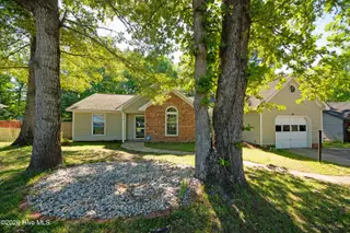 186 Raintree Circle, Jacksonville, NC 28540 – photo 2: Front 2