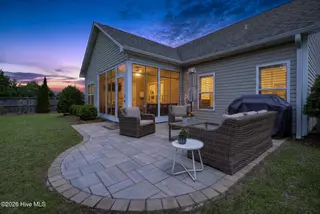 549 Montego Court, Wilmington, NC 28411 – photo 5: 549MontegoCourt-12_Dusk