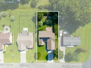 1645 Gate 2 SW, Ocean Isle Beach, NC 28469 – photo 7: 10-web-or-mls-CAMMediaLLC.com 1645 E-11
