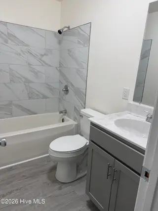 618 Bunnell Avenue, Elizabeth City, NC 27909 – photo 7: Bathroom
