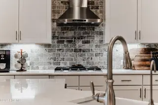 620 Eastwood Park Road 20-C, Sunset Beach, NC 28468 — 4-bedroom townhome in Sea Trail Plantation, Sunset Beach, NC, photo 19 of 63: Kitchen