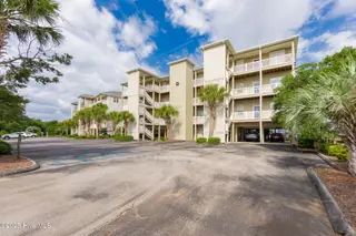1700 Salter Path Road 203-Q Sound, Indian Beach, NC 28512 – photo 3: Buiding Q