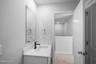 7018 Bayberry Park Drive, New Bern, NC 28562 – photo 22: 20-web-or-mls-BLS_0051