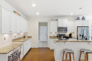 8901 New Forest Drive, Wilmington, NC 28411 — 4-bedroom home in Plantation Landing, Wilmington, NC, photo 19 of 45: 019_8901_new_forest_drive-12_98