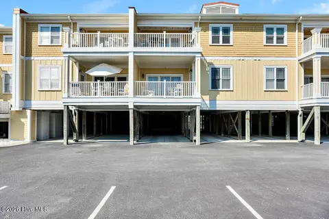 700 Ocean Drive Unit 104, Oak Island
