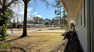 1113 Cherry Tree Drive, New Bern, NC 28562 – photo 12: 1113 Cherry Tree Dr.