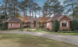 535 Donald Ross Drive, Pinehurst, NC 28374 – photo 1: 535 Donald Ross dr FRONT Use