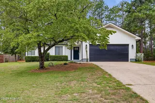 9 Alexander Lane, Pinehurst, NC 28374 – photo 1: Front