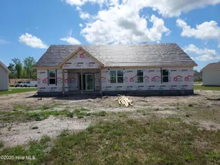 657 Bright Harvest Drive, Maysville, NC 28555 – photo 2: Similar Build