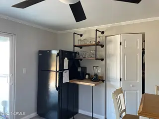 2524 Cedar Island Road, Cedar Island, NC 28520 — 2-bedroom home, Cedar Island, NC, photo 21 of 52: Kitchen