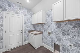 376 Crown Pointe Drive, Hampstead, NC 28443 – photo 23: 22_laundry copy
