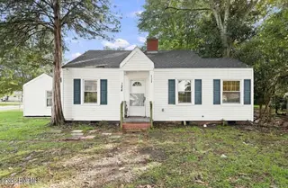 124 Sherwood Road, Jacksonville, NC 28540 – photo 1