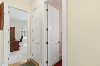 8932 Woodcreek Circle, Wilmington, NC 28411 — 4-bedroom home in Porters Neck Plantation, Wilmington, NC, photo 24 of 63: 8932 Woodcreek Cir MLS-24
