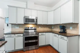 301 Palisades Way, New Bern, NC 28560 – photo 20: 33_DSC03206