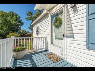 6883 Eastbrook Avenue SW, Ocean Isle Beach, NC 28469 — 2-bedroom manufactured home in Pine Acres, Ocean Isle Beach, NC, photo 13 of 25: mls-DSC01009
