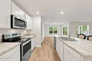 2991 Hardsmith Street, Shallotte, NC 28470 — 3-bedroom home in Green Bay Village, Shallotte, NC, photo 5 of 51: 28-web-or-mls-IMG_5992