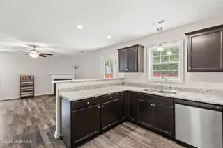 107 Providence Drive, Jacksonville, NC 28546 – photo 14: IMG_1108
