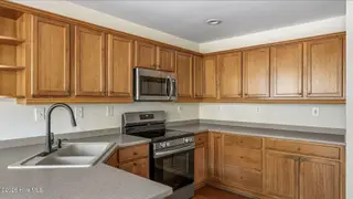 202 Juniper Creek Boulevard, Pinehurst, NC 28374 – photo 17: Kitchen