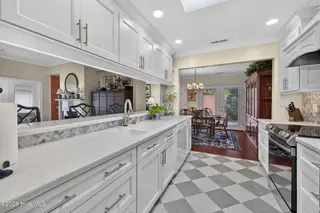 1425 Suncourt Villa Drive, Wilmington, NC 28409 – photo 10: 1425SuncourtVillaDrive-22