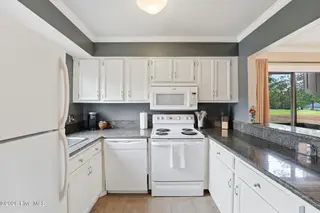 10 Pine Tree Road # 117, Pinehurst, NC 28374 – photo 5: 6-web-or-mls-DSC00587 - edited