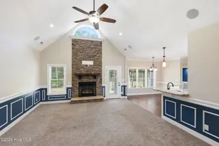 219 White Oak Bluff Road, Stella, NC 28582 – photo 14: Living Room