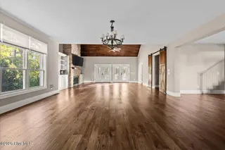 102 Gilbert Court, Pinehurst, NC 28374 — 4-bedroom home in Forest Creek, Pinehurst, NC, photo 17 of 70: 38-DSC05324